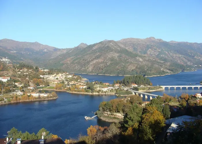 Local Lindo 3* 비에이라도미노